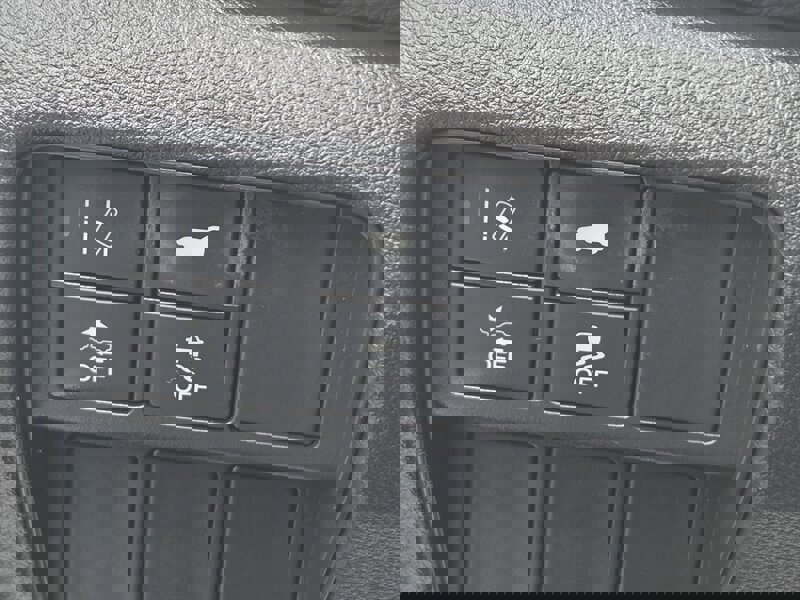 Used 2018 Honda CR-V Touring image 32