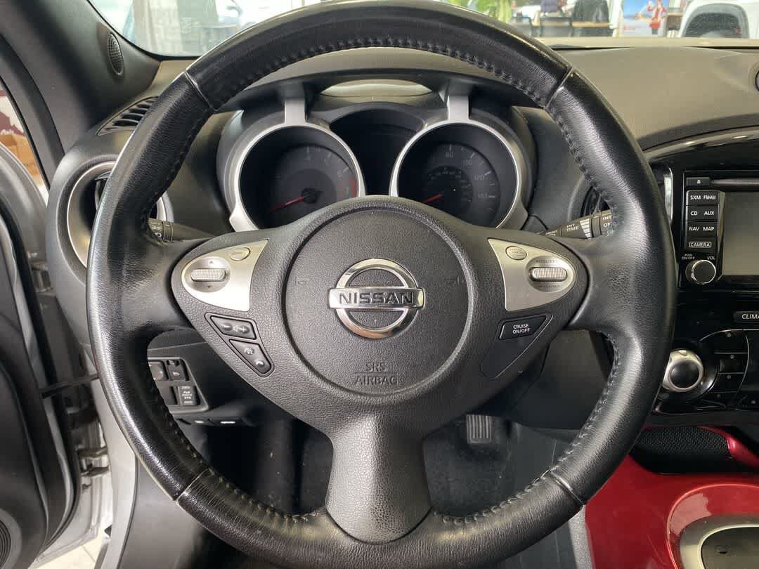 Used 2015 Nissan Juke SV w/ Technology Package AWD/4WD image 17