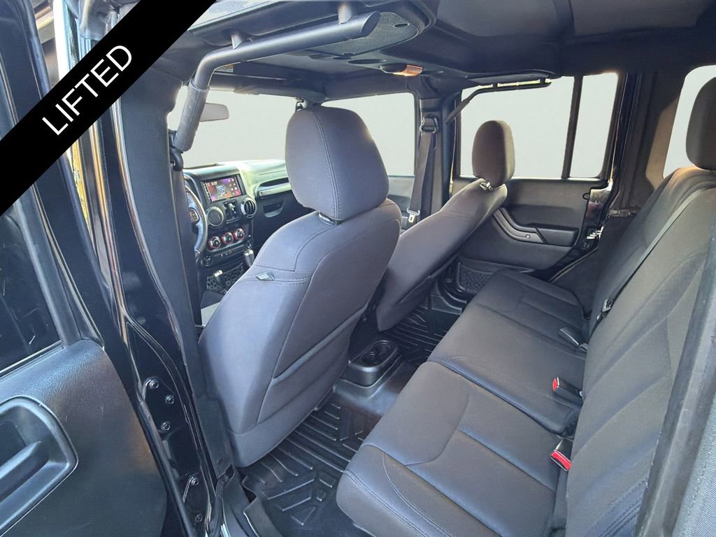 Used 2018 Jeep Wrangler Unlimited Sport S image 31