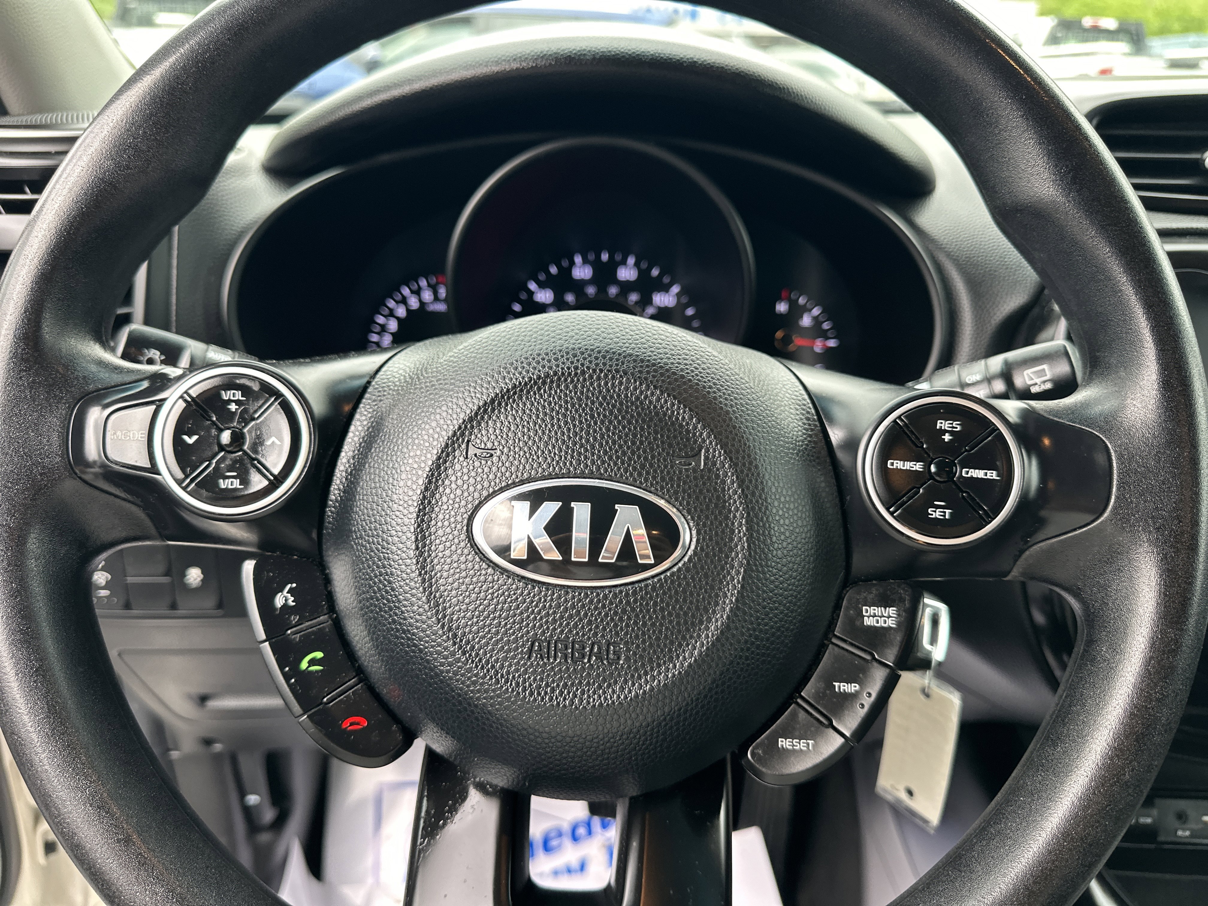 Used 2019 Kia Soul + FWD image 12