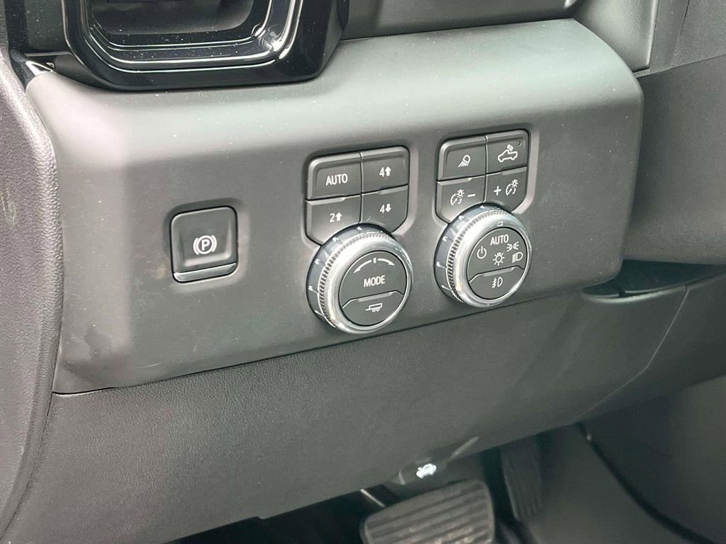 New 2026 GMC Sierra 1500 AT4 w/ AT4 Premium Package image 24