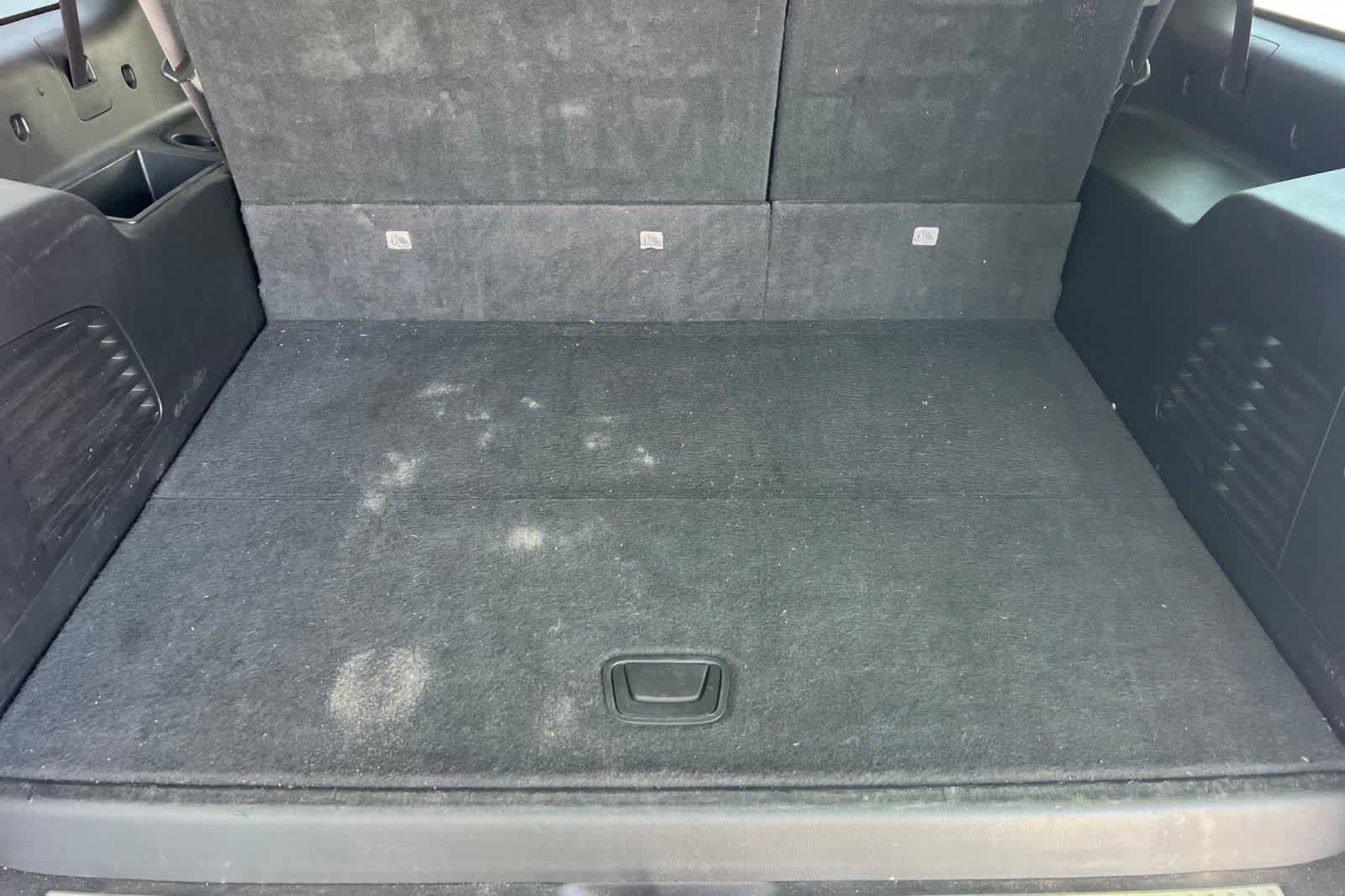 Used 2017 GMC Yukon XL SLT RWD image 18