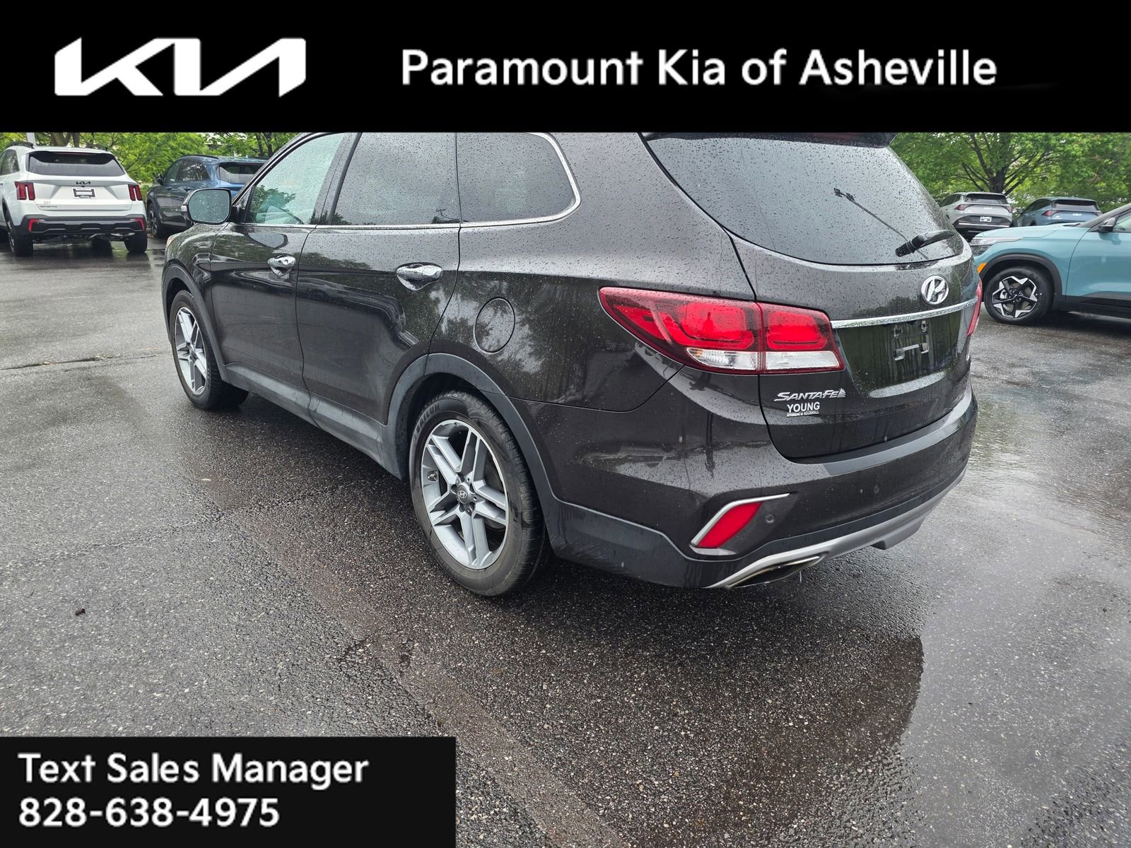 Used 2017 Hyundai Santa Fe FWD image 3