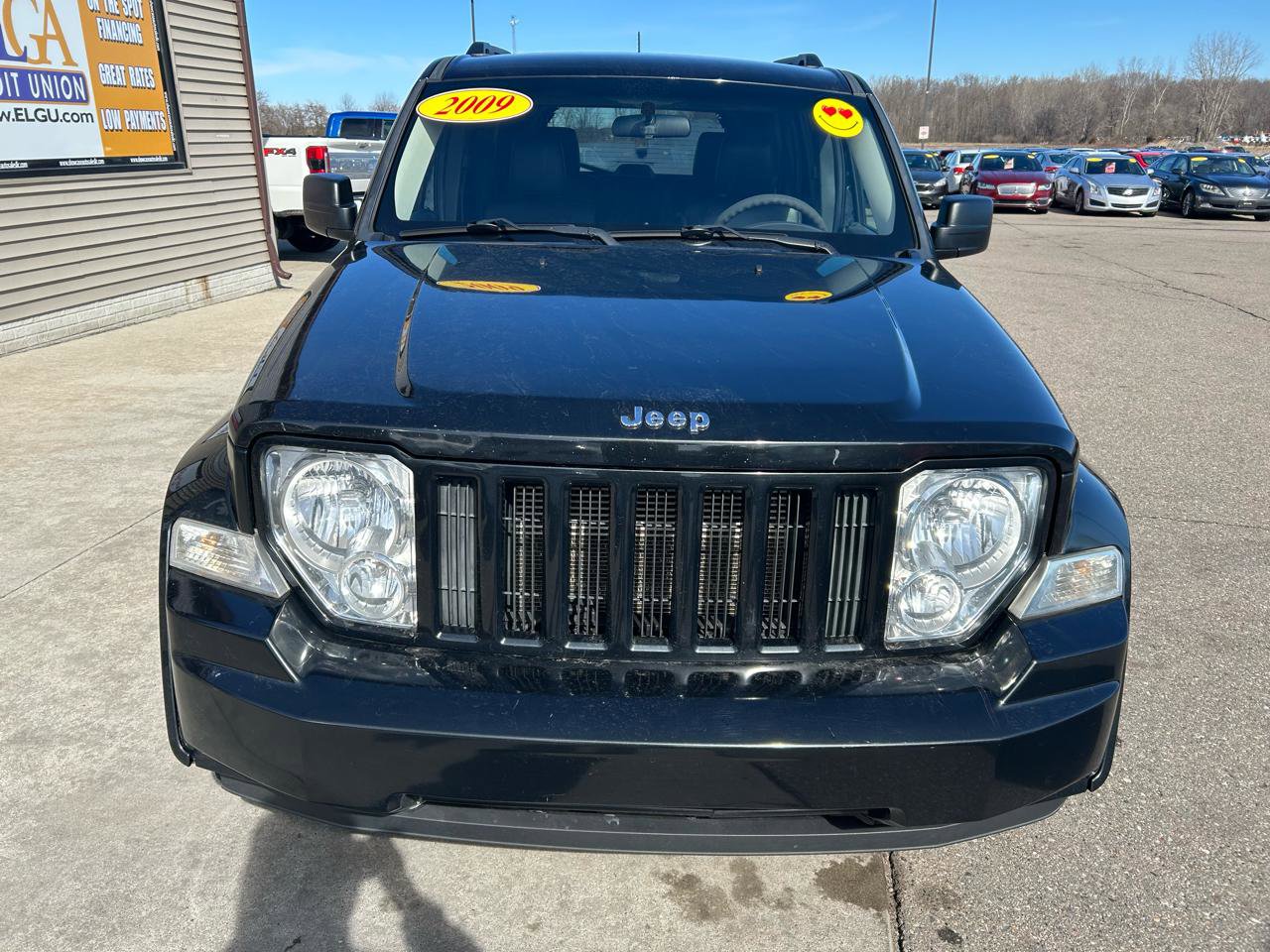 Used 2009 Jeep Liberty Sport w/ Popular Equipment Group AWD/4WD image 2