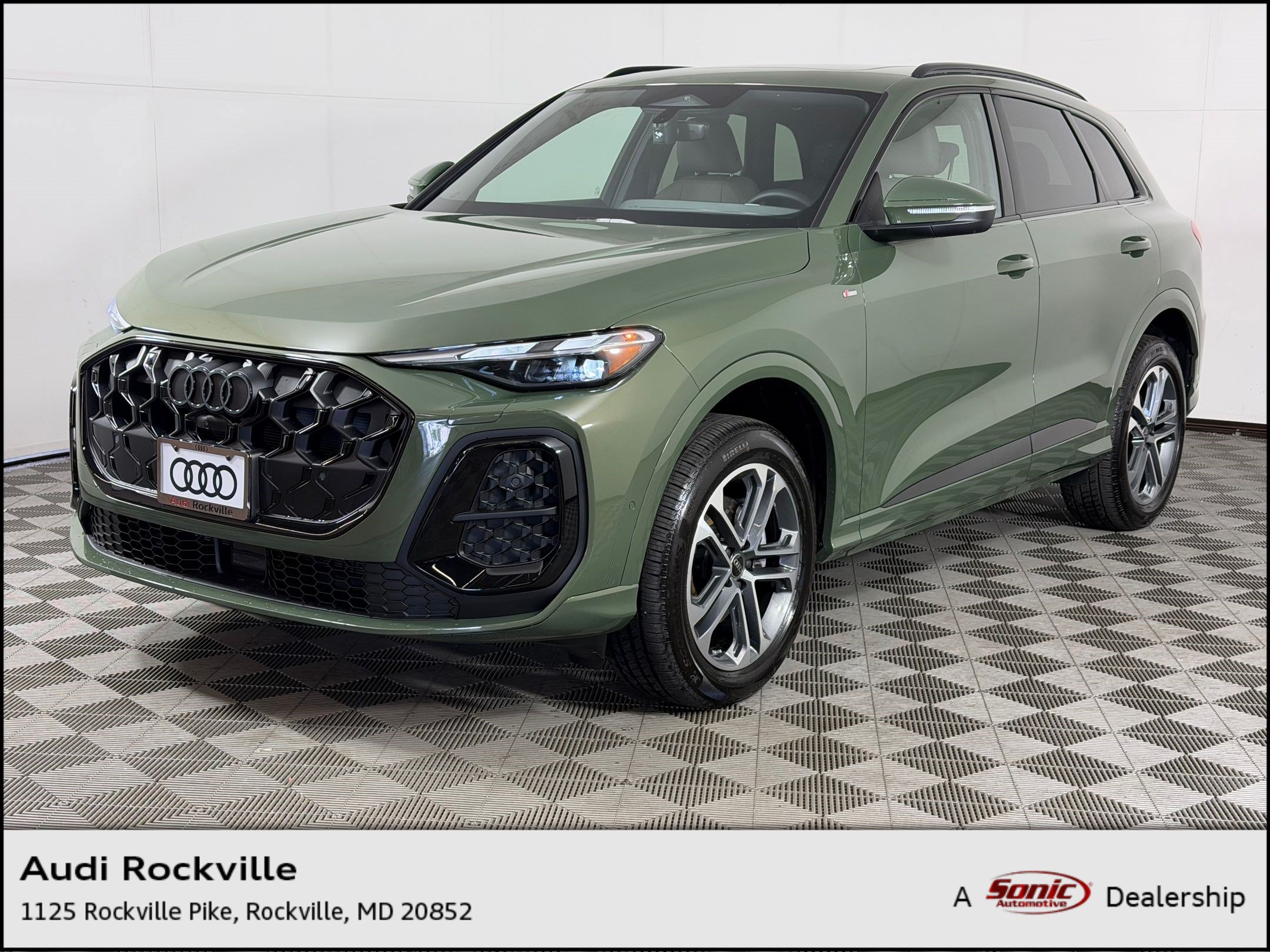 New 2026 Audi Q5 2.0T AWD/4WD image 1