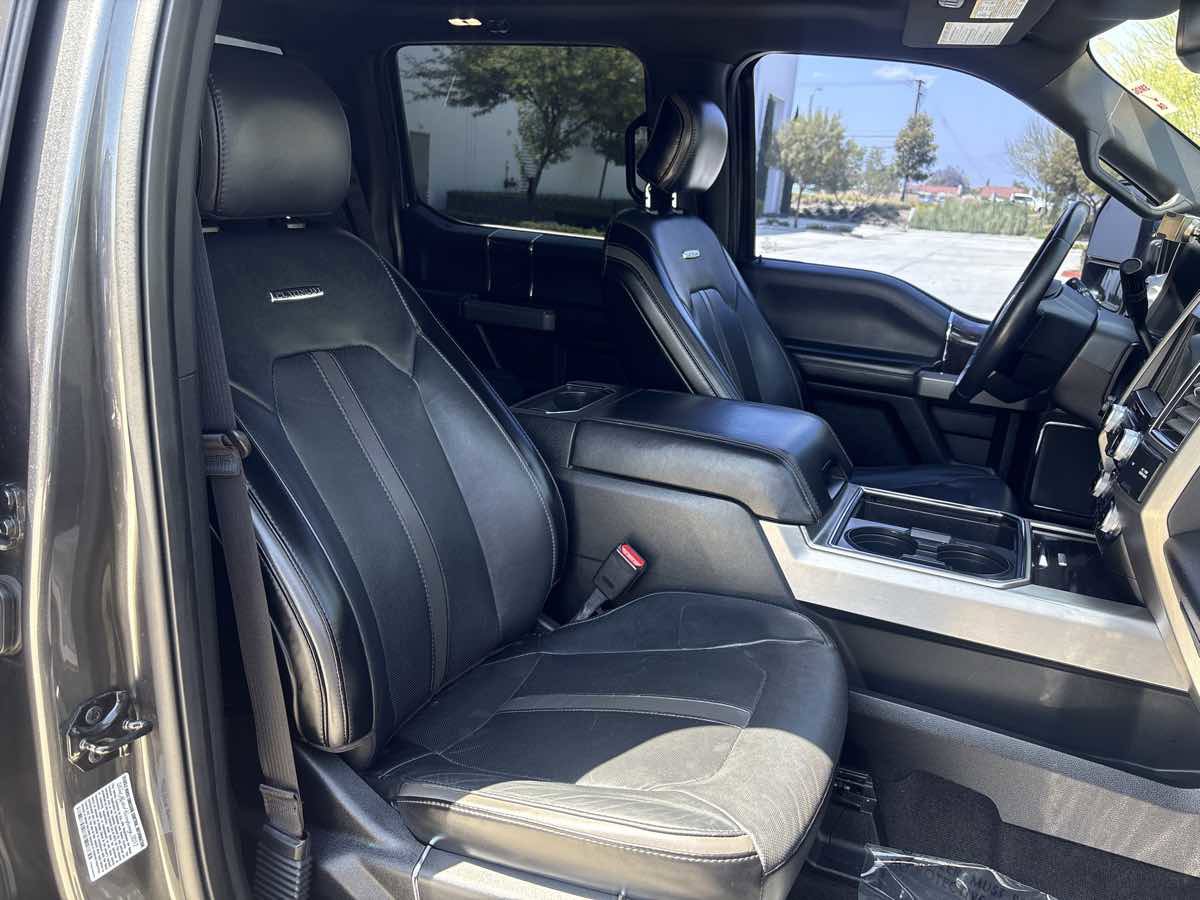 Used 2017 Ford F350 Platinum w/ Platinum Ultimate Package AWD/4WD image 19