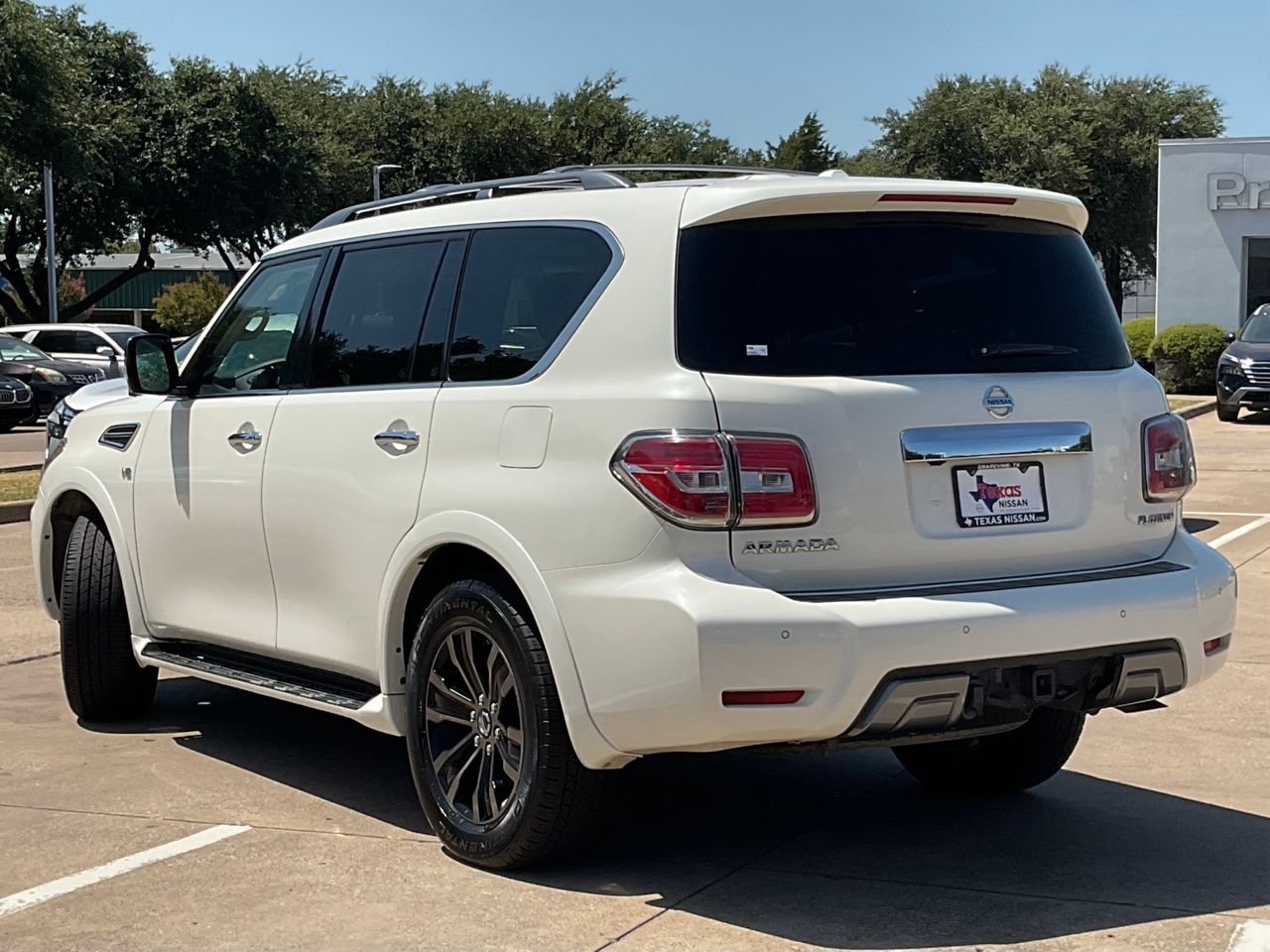 Used 2019 Nissan Armada Platinum w/ Captain's Chairs Package AWD/4WD image 6