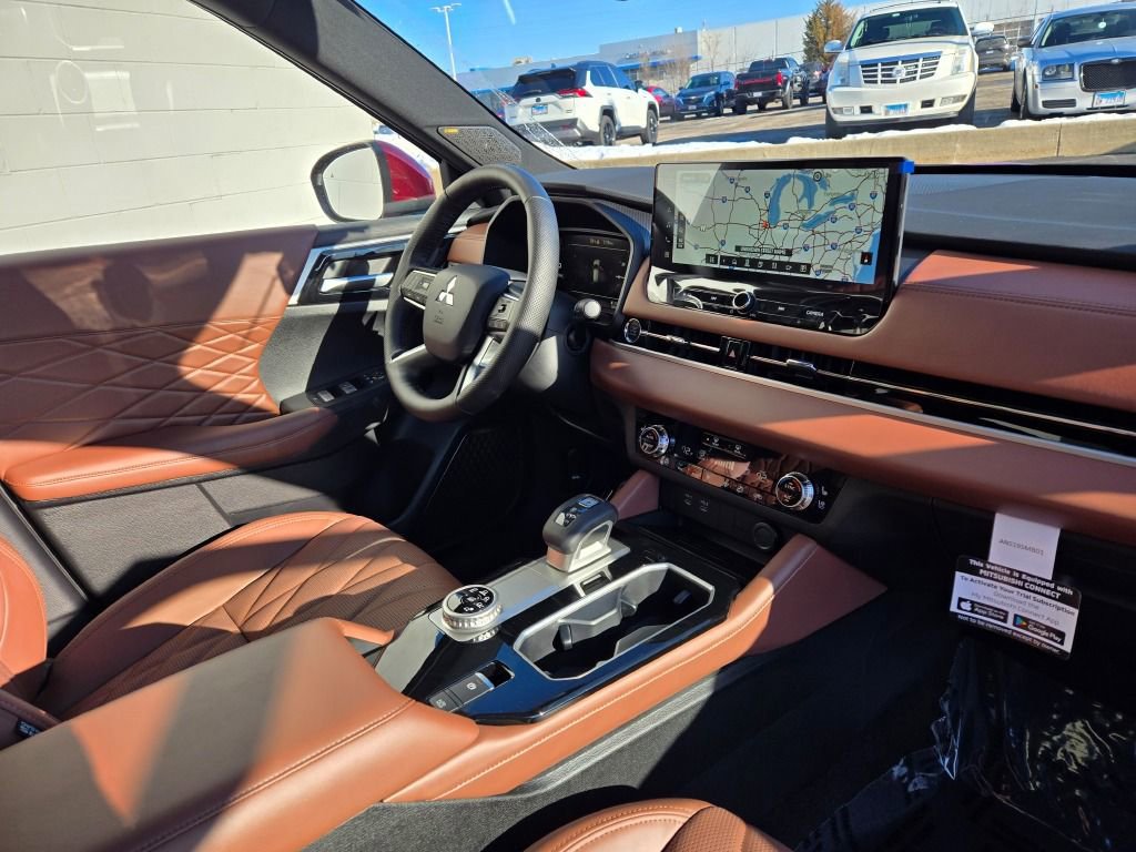 New 2026 Mitsubishi Outlander SEL image 6