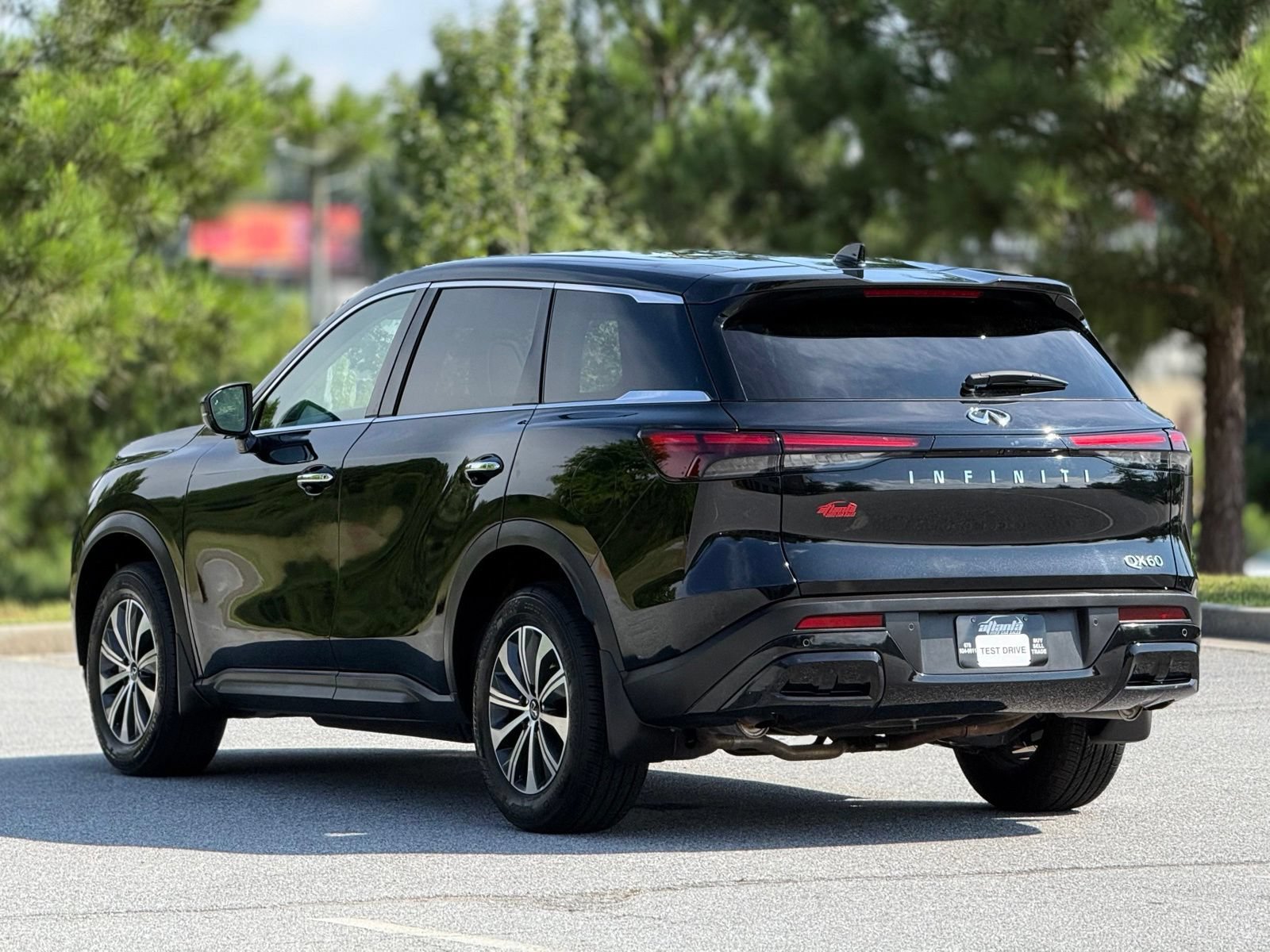 Used 2025 INFINITI QX60 Pure FWD image 10