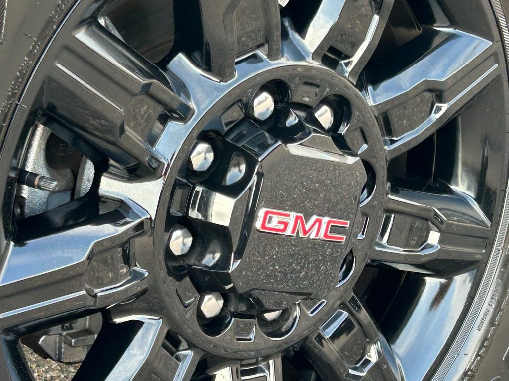 Used 2025 GMC Sierra 2500 AT4 w/ AT4 Premium Plus Package image 75