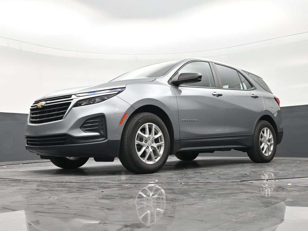 Used 2024 Chevrolet Equinox LS FWD image 20