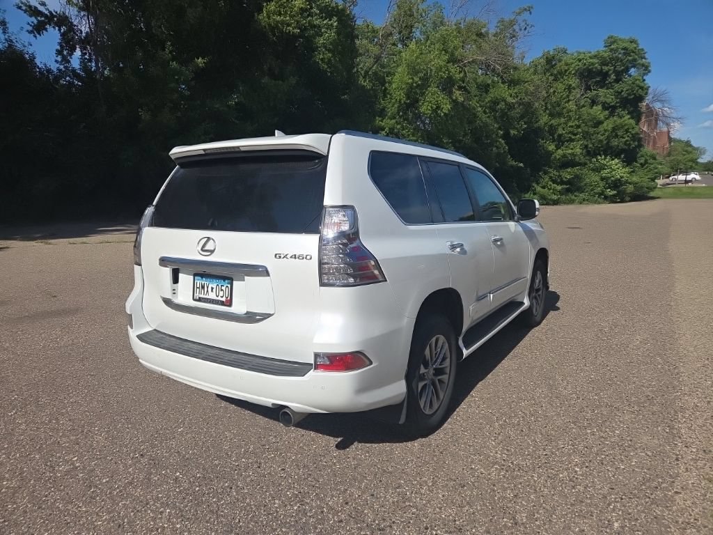 Used 2016 Lexus GX 460 Luxury AWD/4WD image 17
