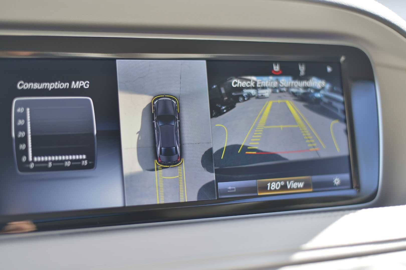 Used 2016 Mercedes-Benz S 550 Sedan w/ Sport Package w/ Sport Package image 18