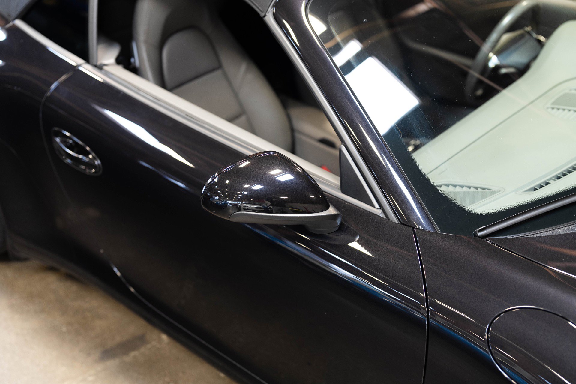 Used 2012 Porsche 911 Carrera image 28