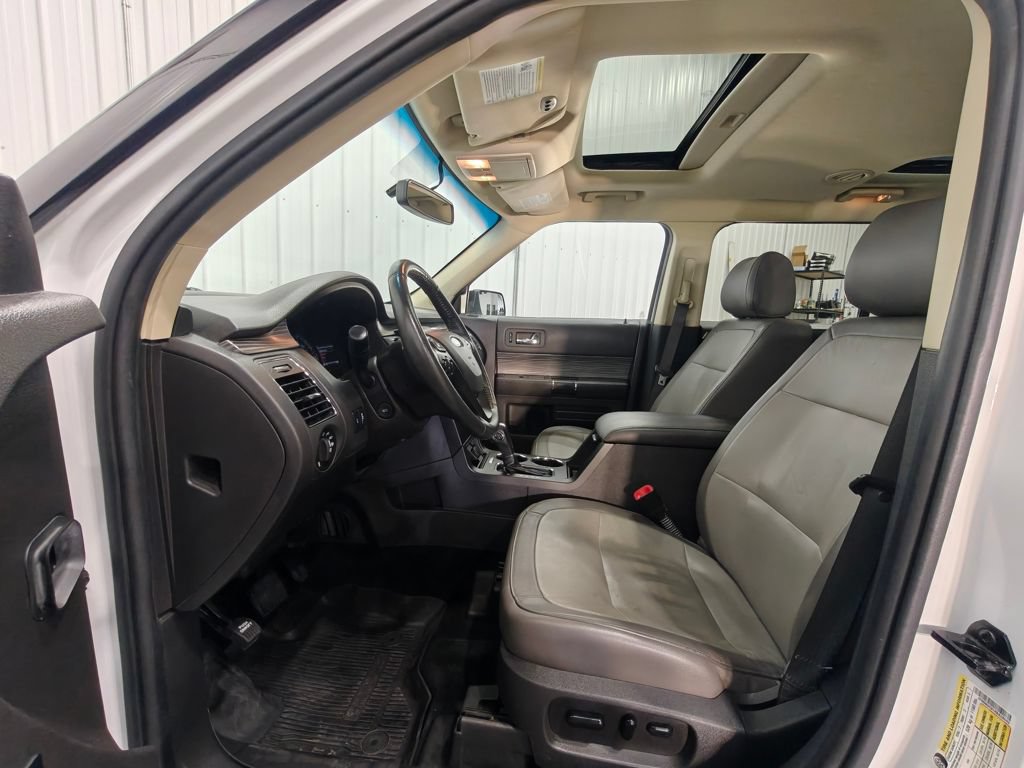Used 2019 Ford Flex SEL w/ Equipment Group 202A AWD/4WD image 30