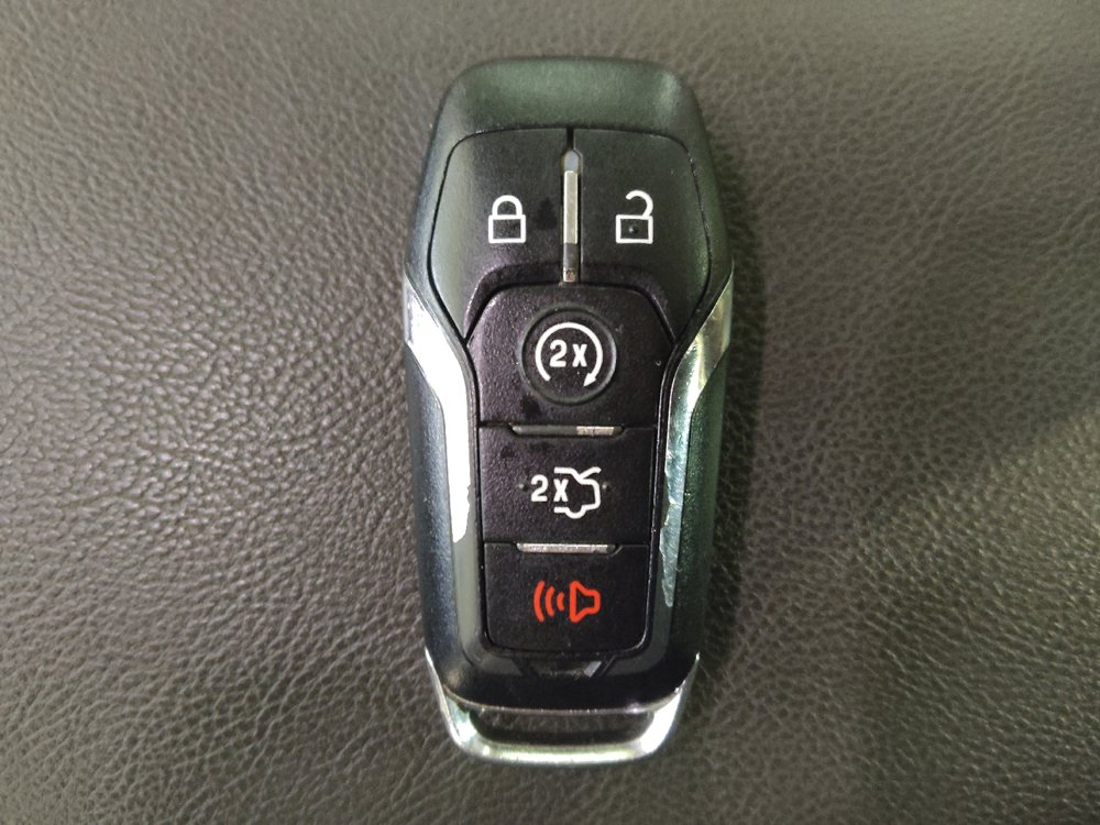 Used 2016 Lincoln MKZ AWD w/ Equipment Group 200A Select image 32