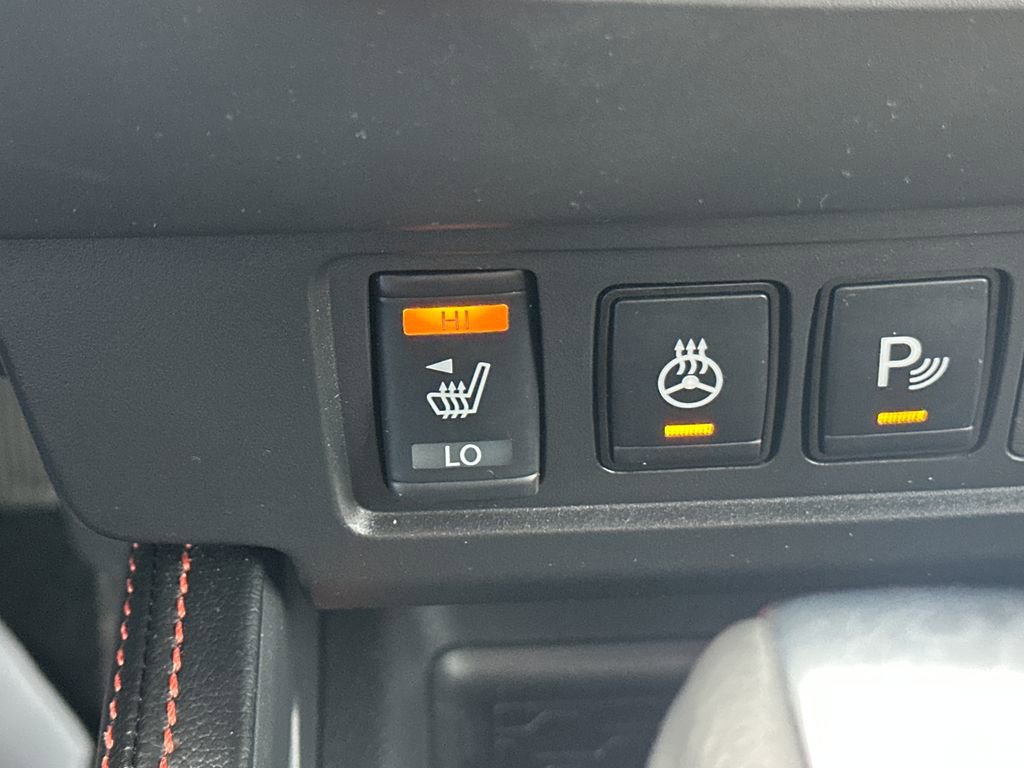 Used 2025 Nissan Frontier PRO-4X w/ Pro Convenience Package AWD/4WD image 28