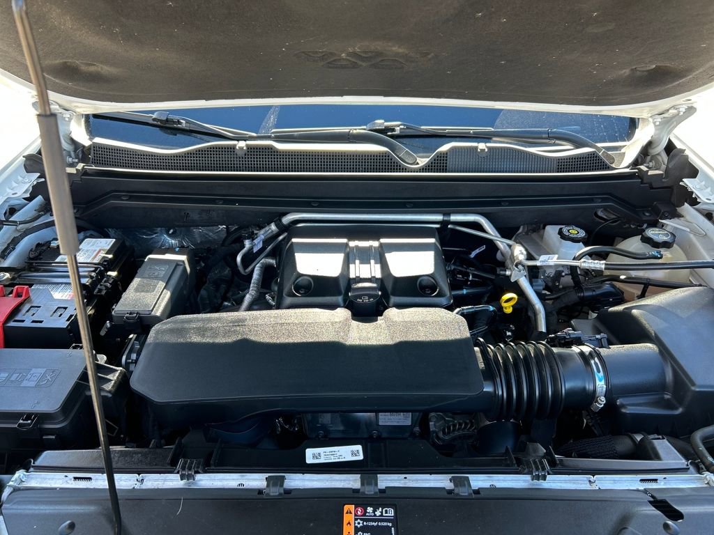 Used 2024 Chevrolet Colorado LT w/ LT Convenience Package II image 22