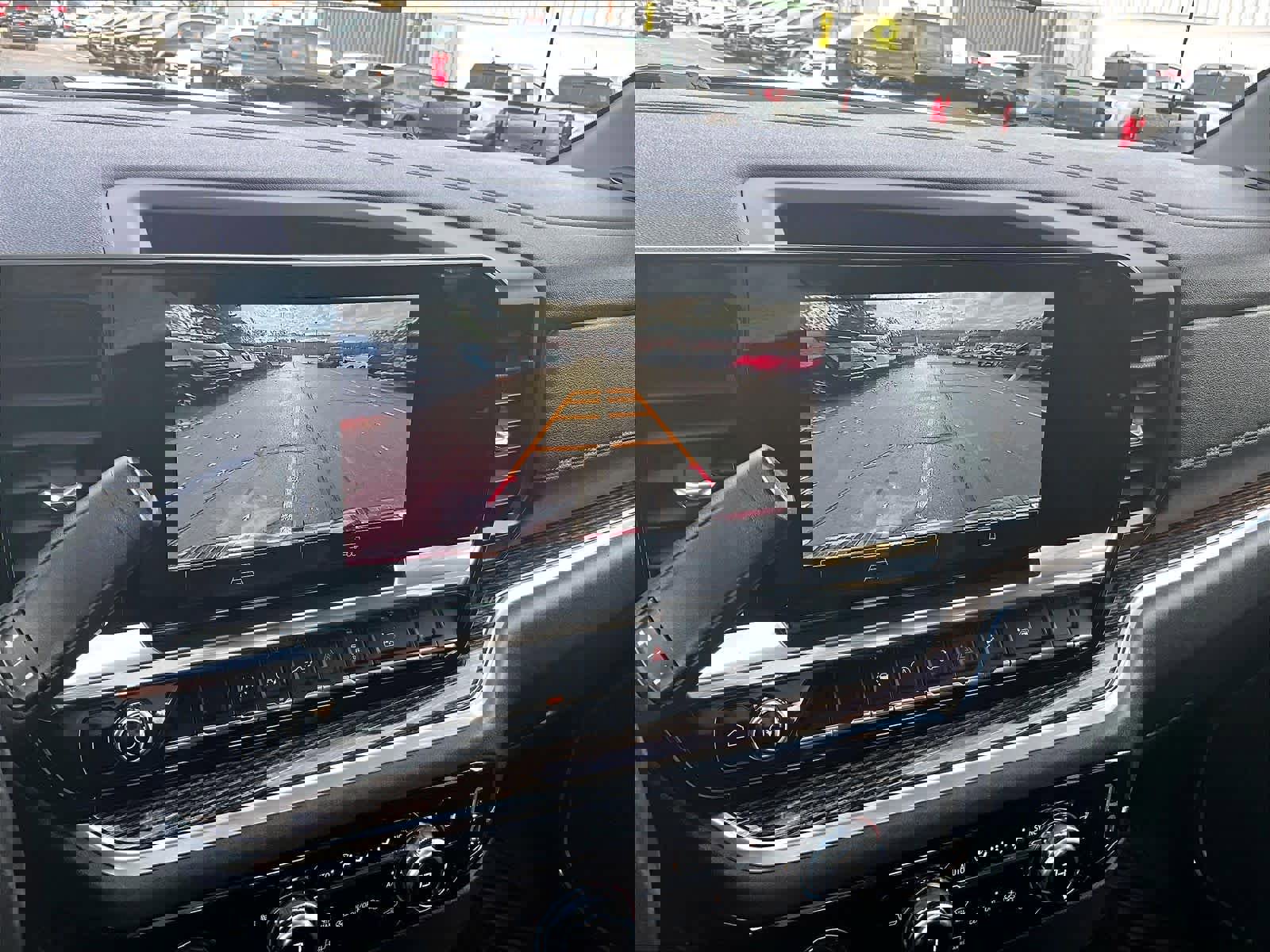 Used 2022 GMC Sierra 1500 Elevation image 18