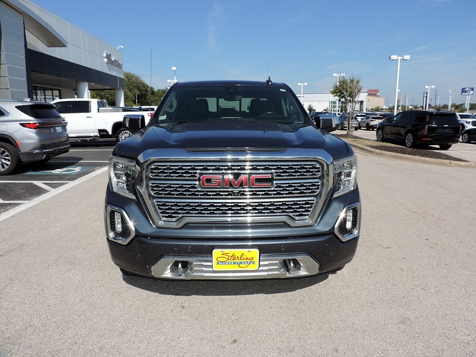 Used 2019 GMC Sierra 1500 Denali w/ Denali Ultimate Package AWD/4WD image 2