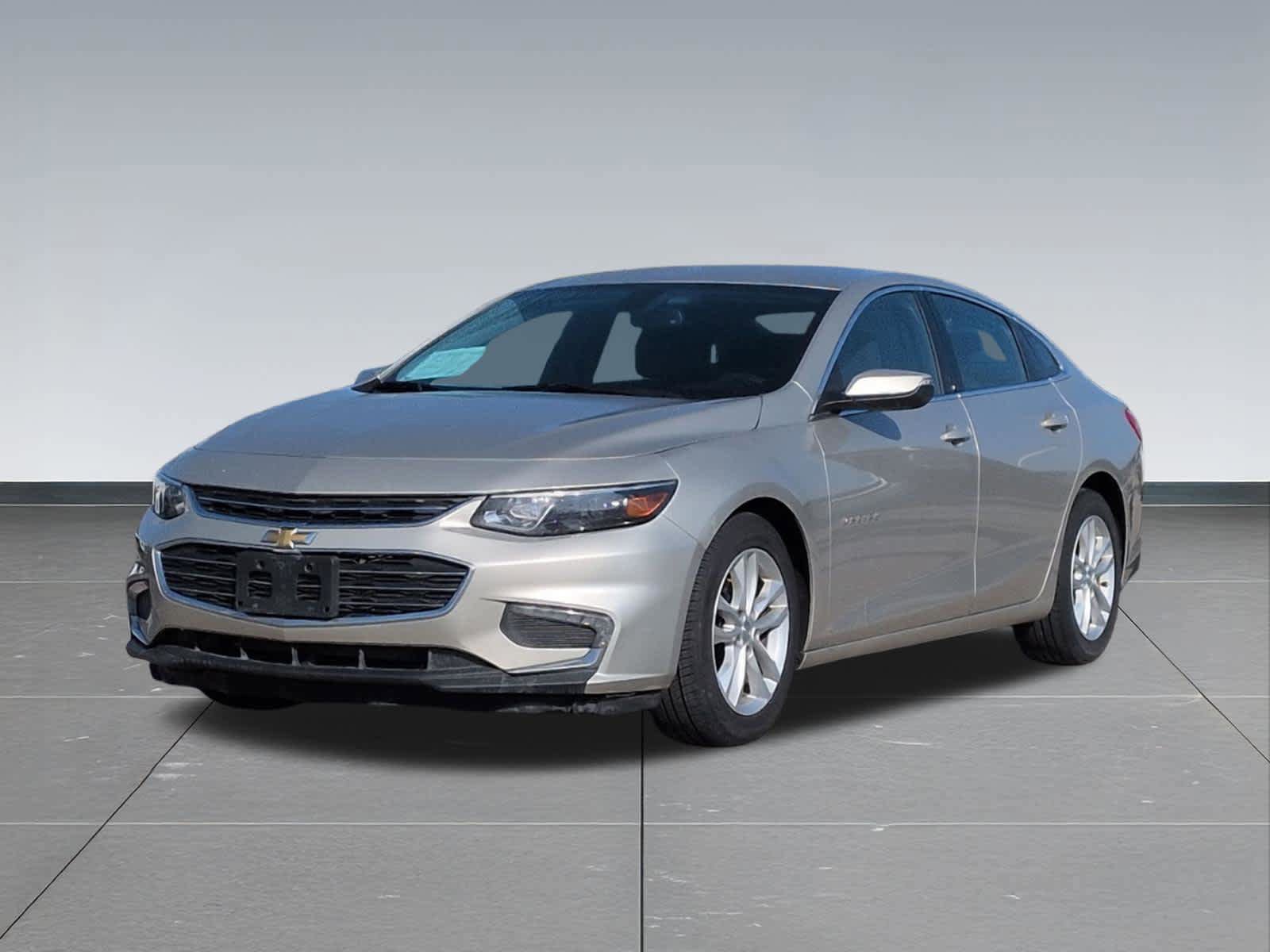 Used 2016 Chevrolet Malibu LT image 9