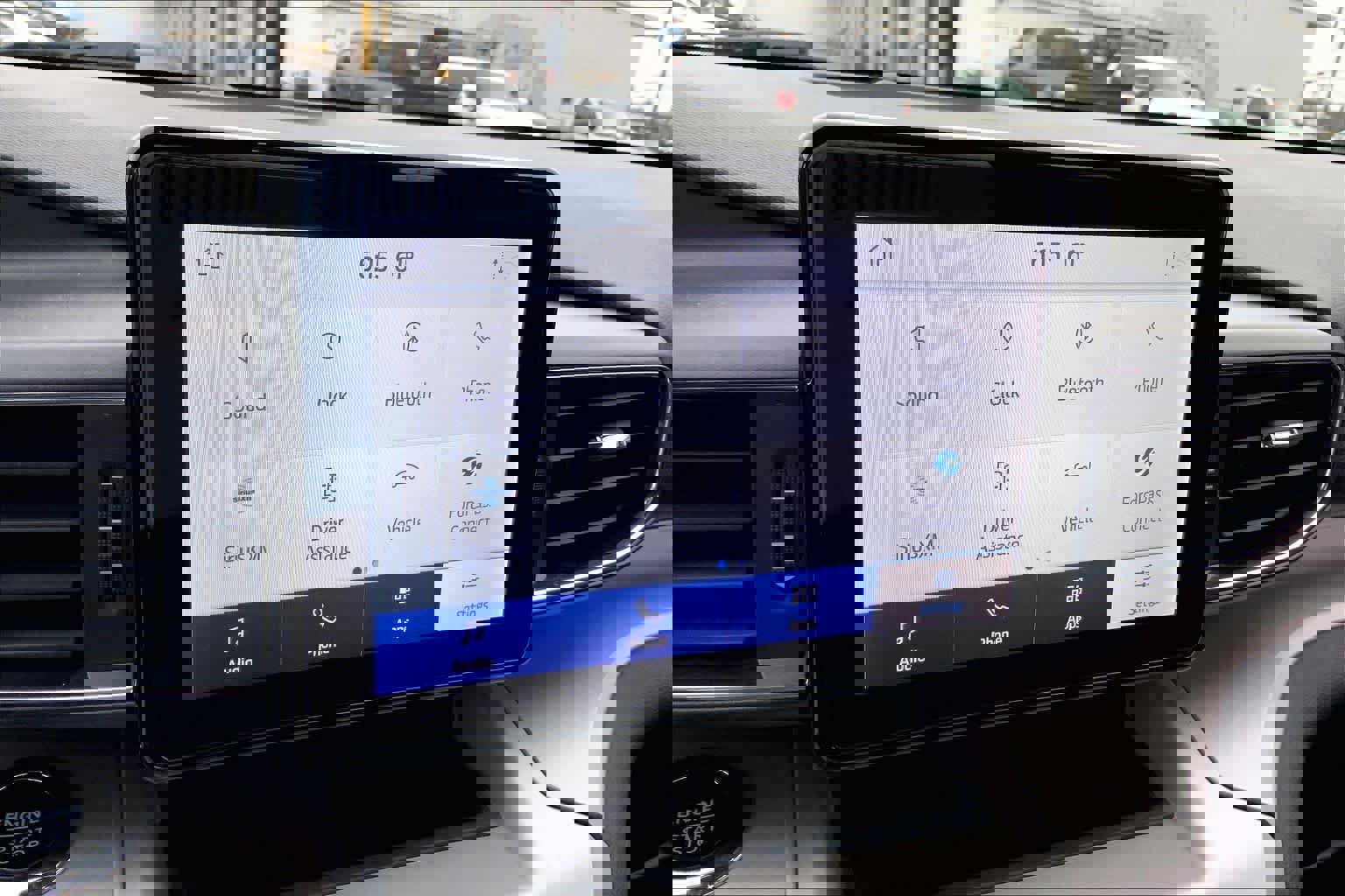 Used 2024 Ford Explorer XLT w/ Equipment Group 202A image 31