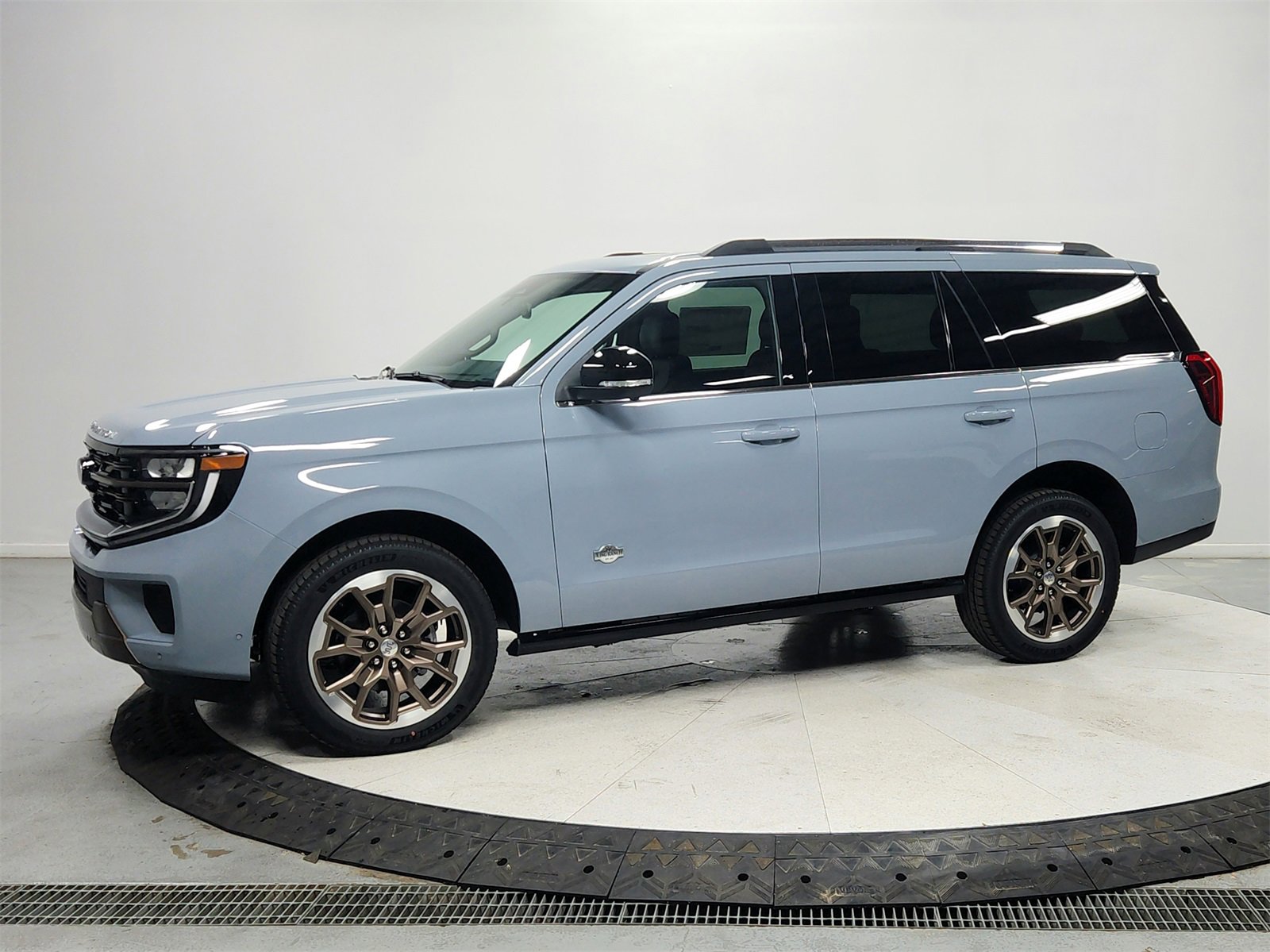 New 2025 Ford Expedition King Ranch image 3