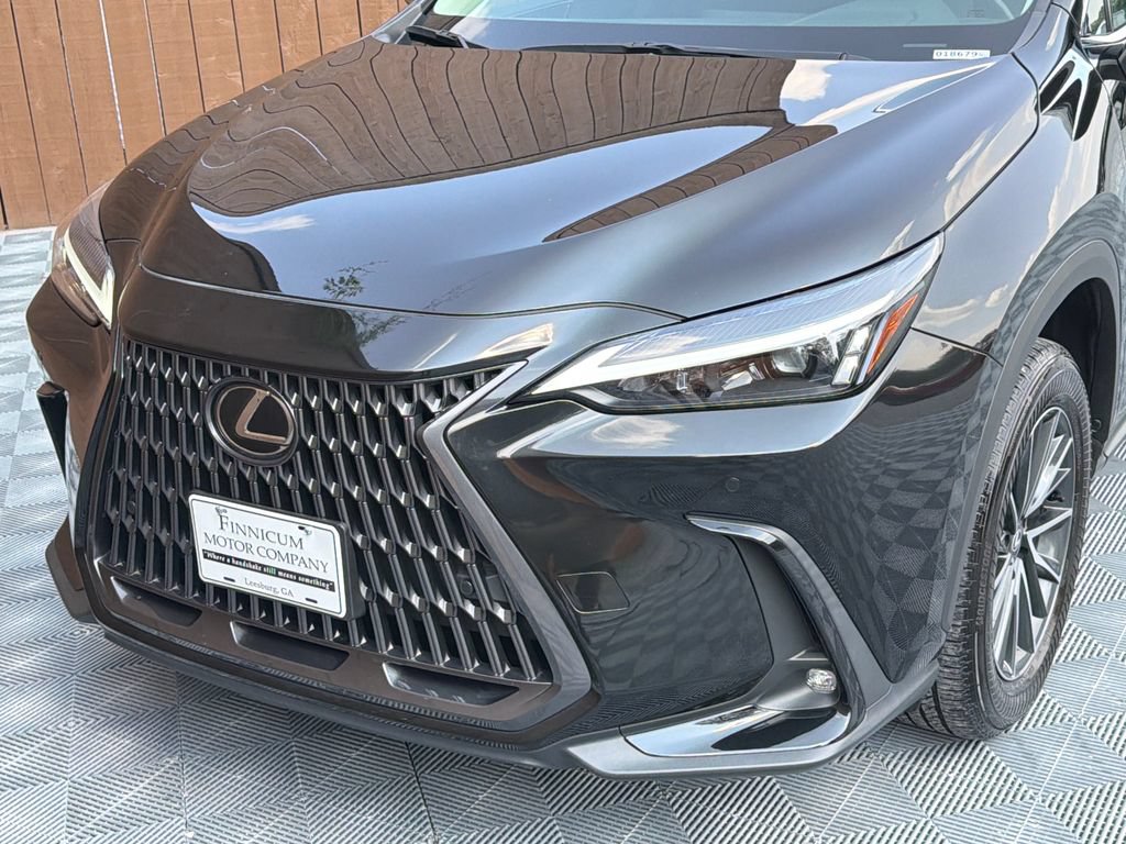Used 2025 Lexus NX 250 FWD w/ Towing Package (2000 Lbs) image 20