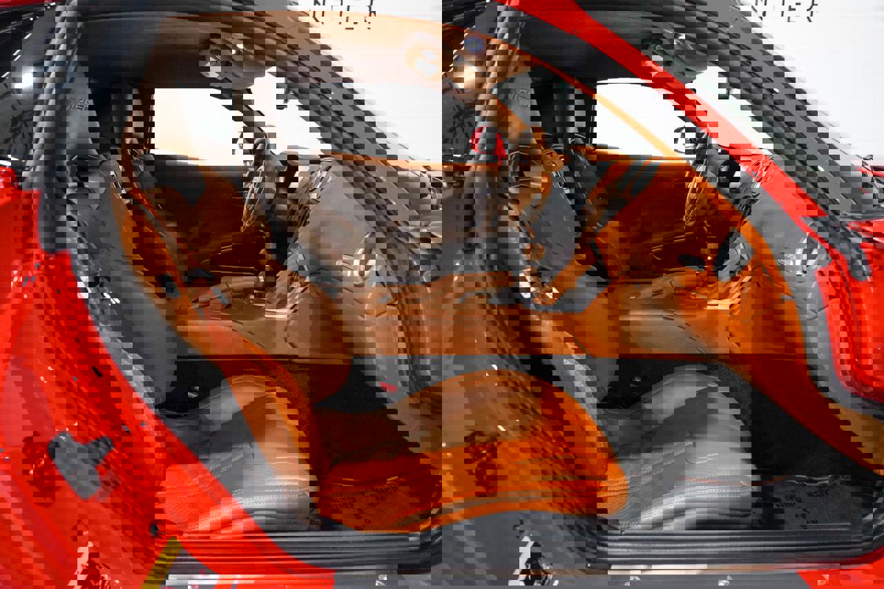 Used 2013 SRT Viper GTS w/ GTS Laguna Interior Pkg image 16