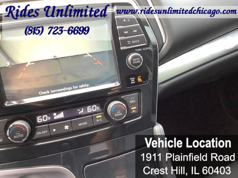 Used 2017 Nissan Maxima SR w/ Midnight Edition FWD image 13