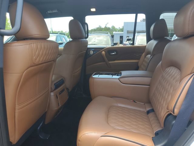 Used 2024 INFINITI QX80 Sensory w/ Cargo Package AWD/4WD image 11