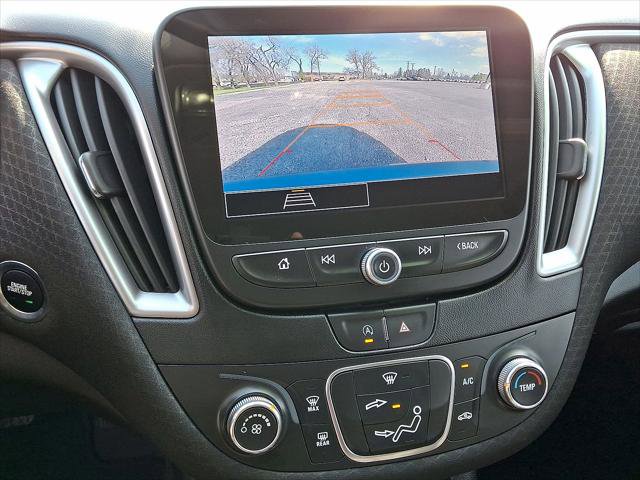 Used 2025 Chevrolet Malibu LS FWD image 15