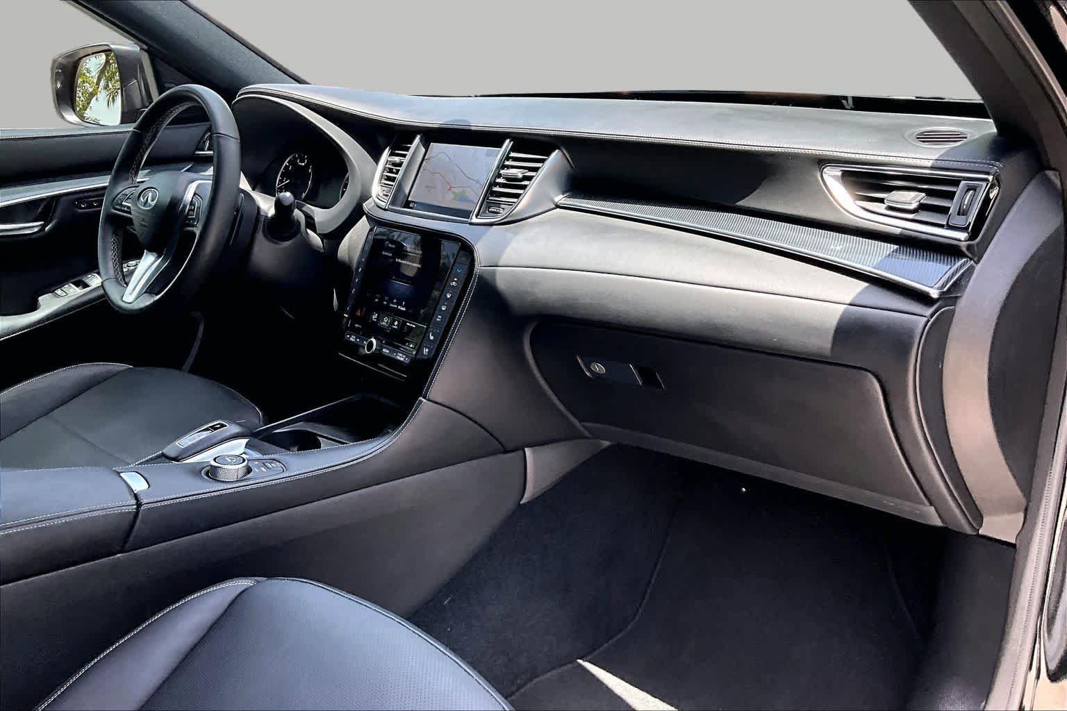 Used 2024 INFINITI QX50 Sport FWD image 19