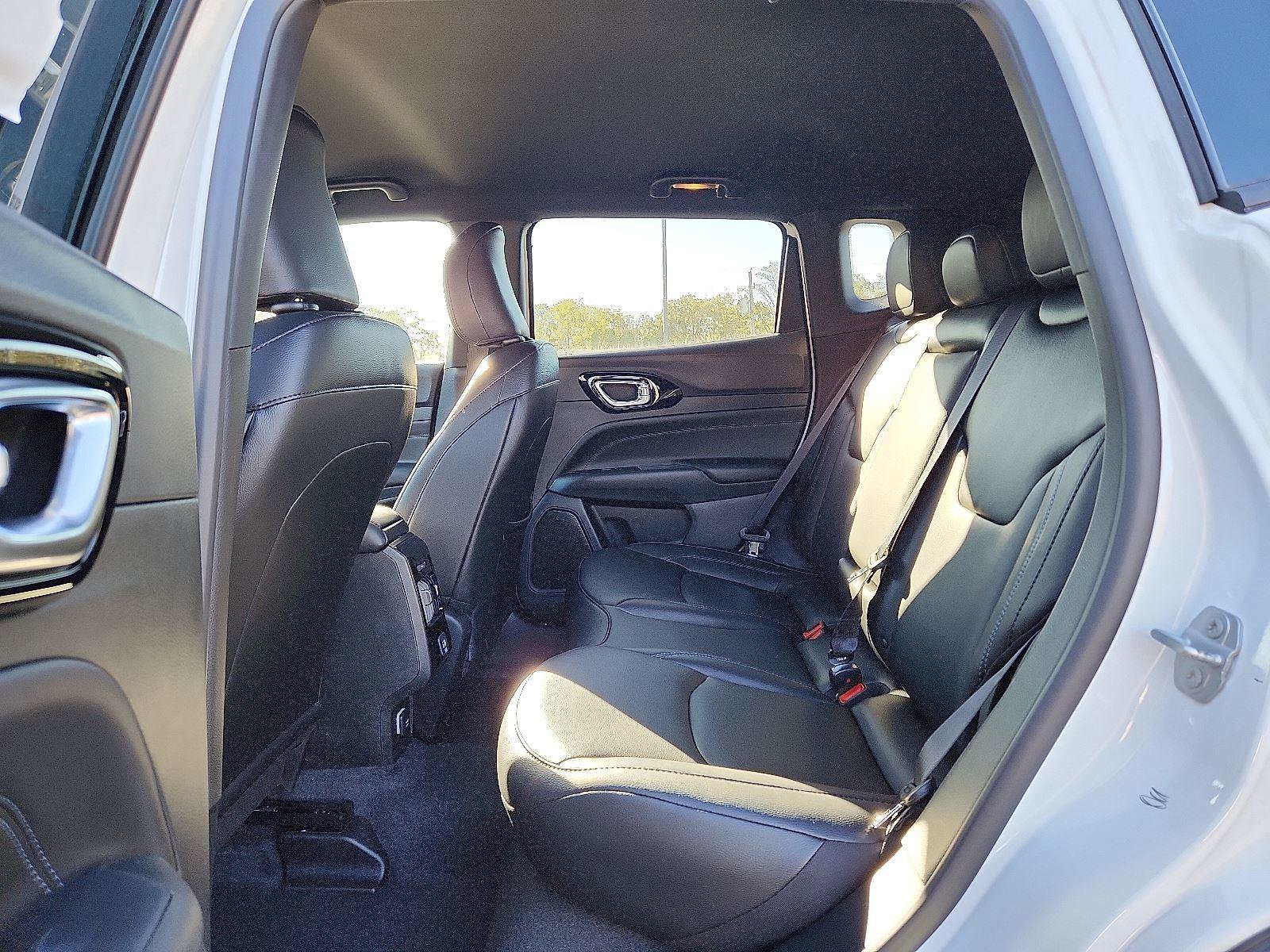 New 2026 Jeep Compass Limited image 7