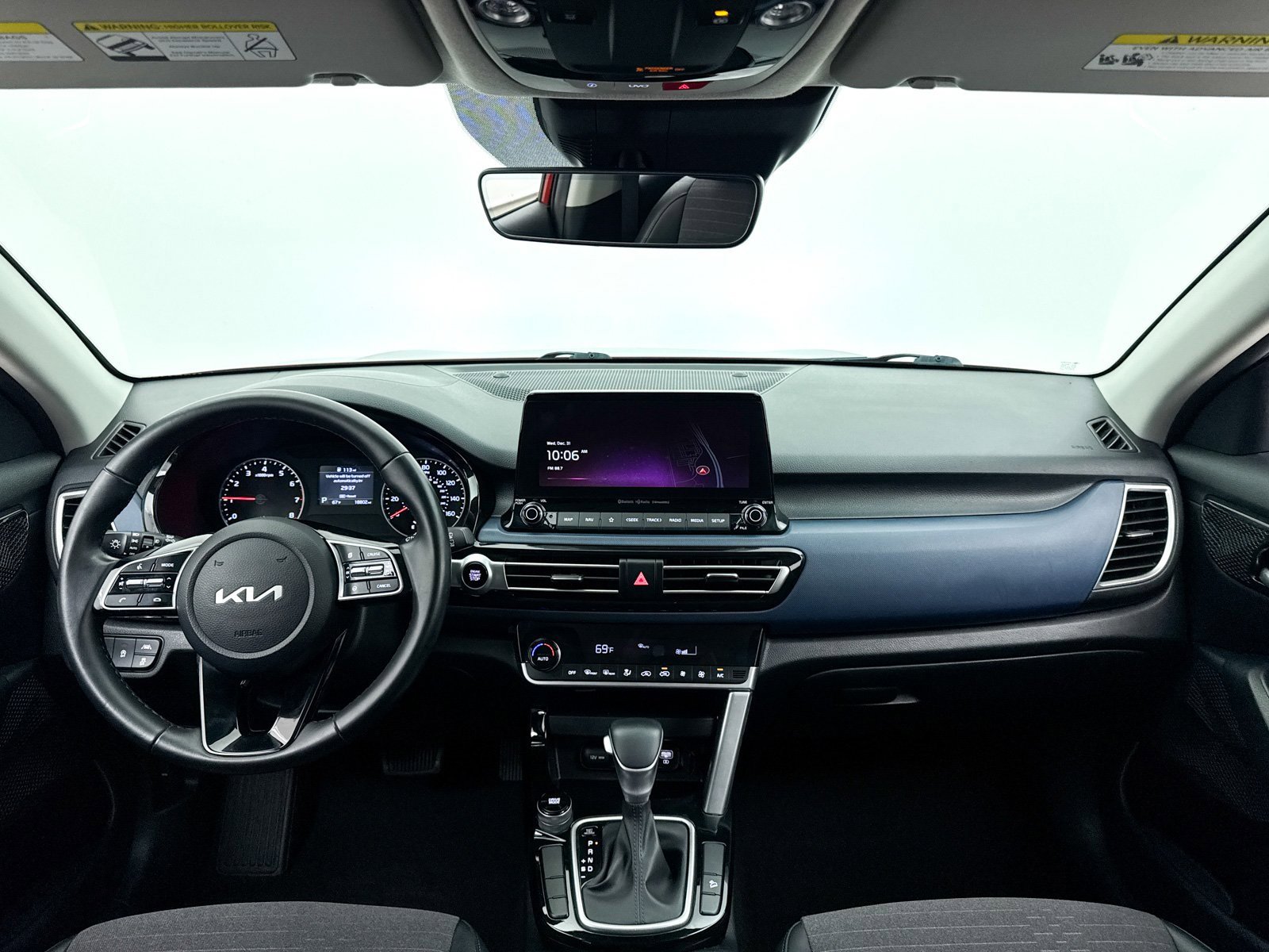 Used 2023 Kia Seltos S w/ Navigation Package image 31