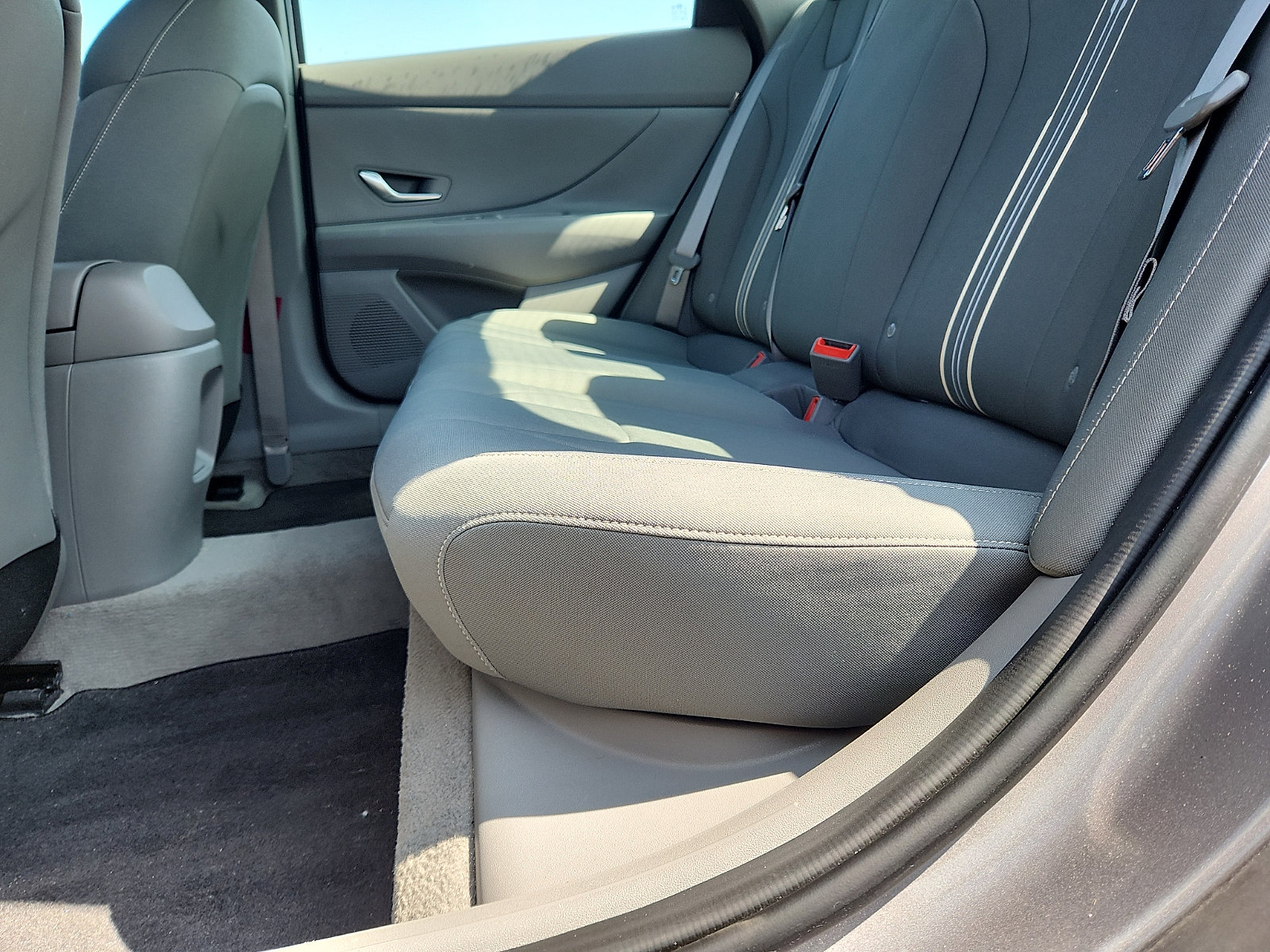 Certified 2024 Hyundai Elantra SEL FWD image 26