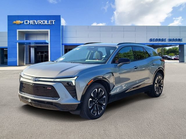 Certified 2024 Chevrolet Blazer EV RS AWD/4WD image 2