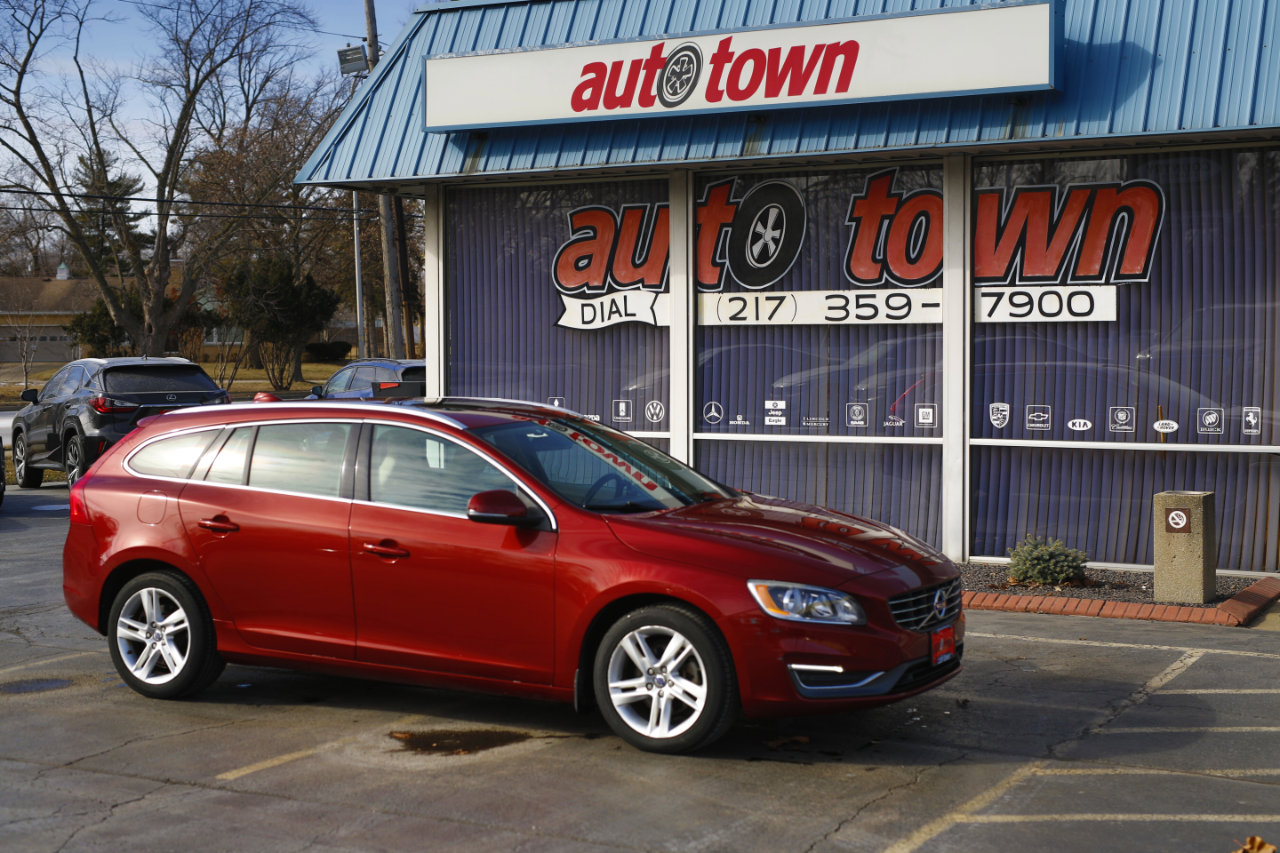Used 2015 Volvo V60 T5 Premier Plus image 23