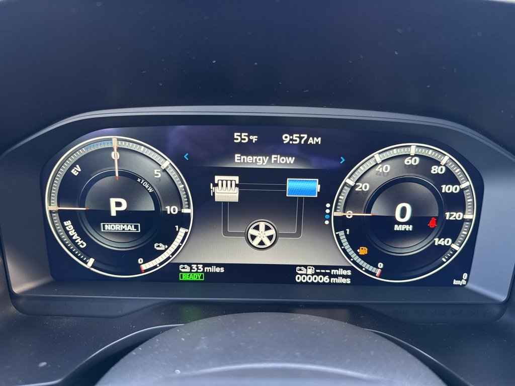 New 2025 Mitsubishi Outlander SE image 13