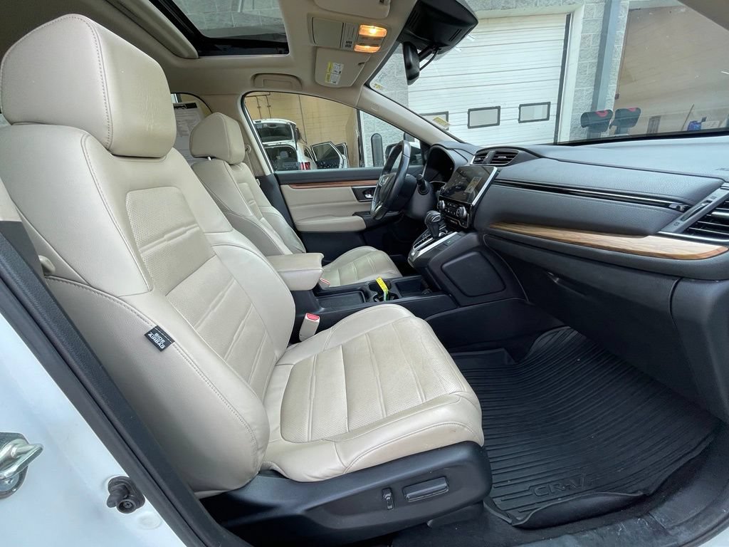 Used 2017 Honda CR-V Touring image 24