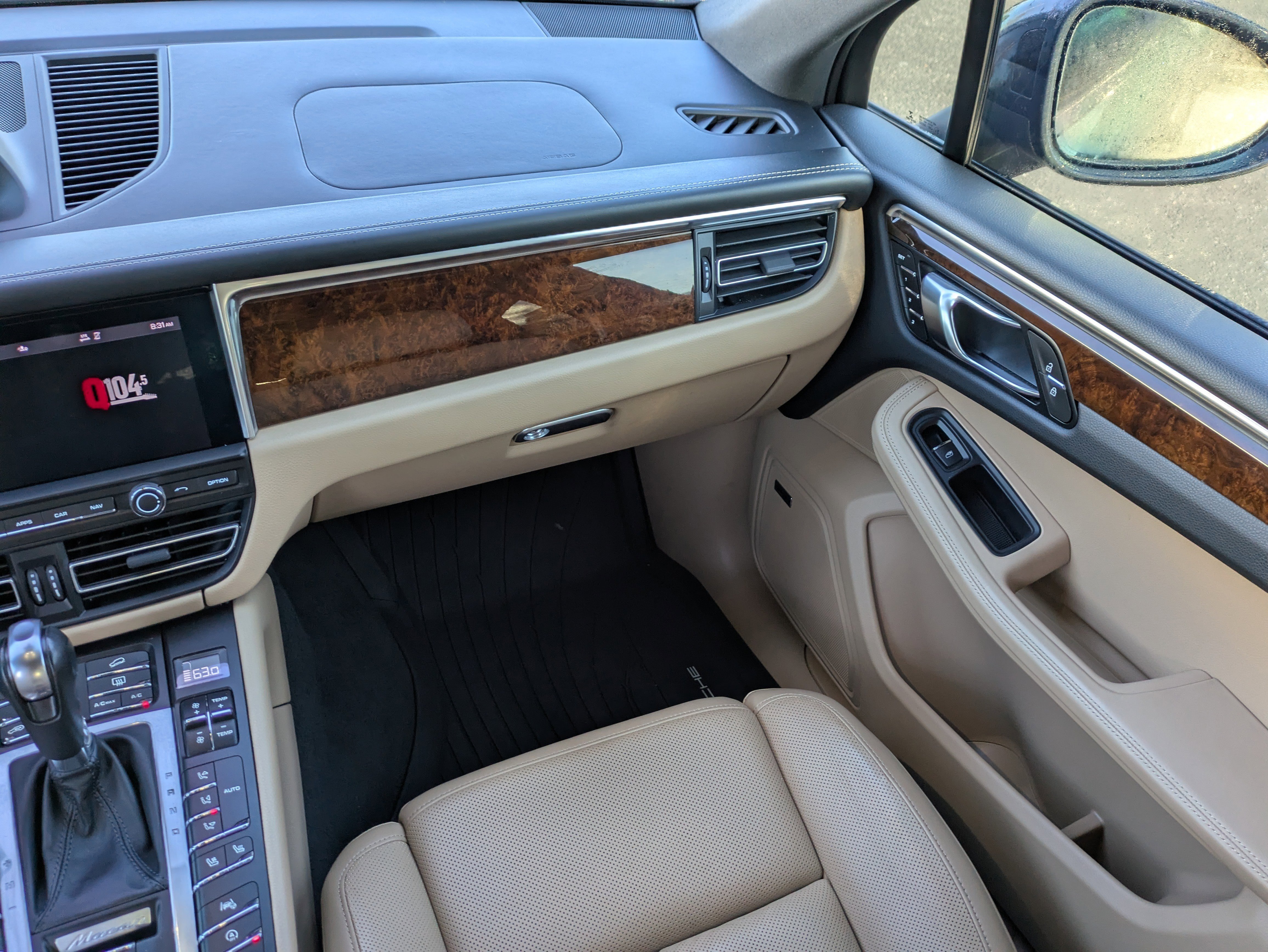 Used 2021 Porsche Macan image 22