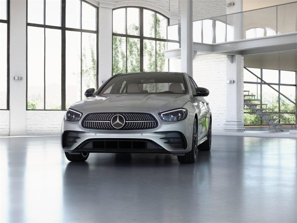 Used 2022 Mercedes-Benz E 350 4MATIC Sedan image 43