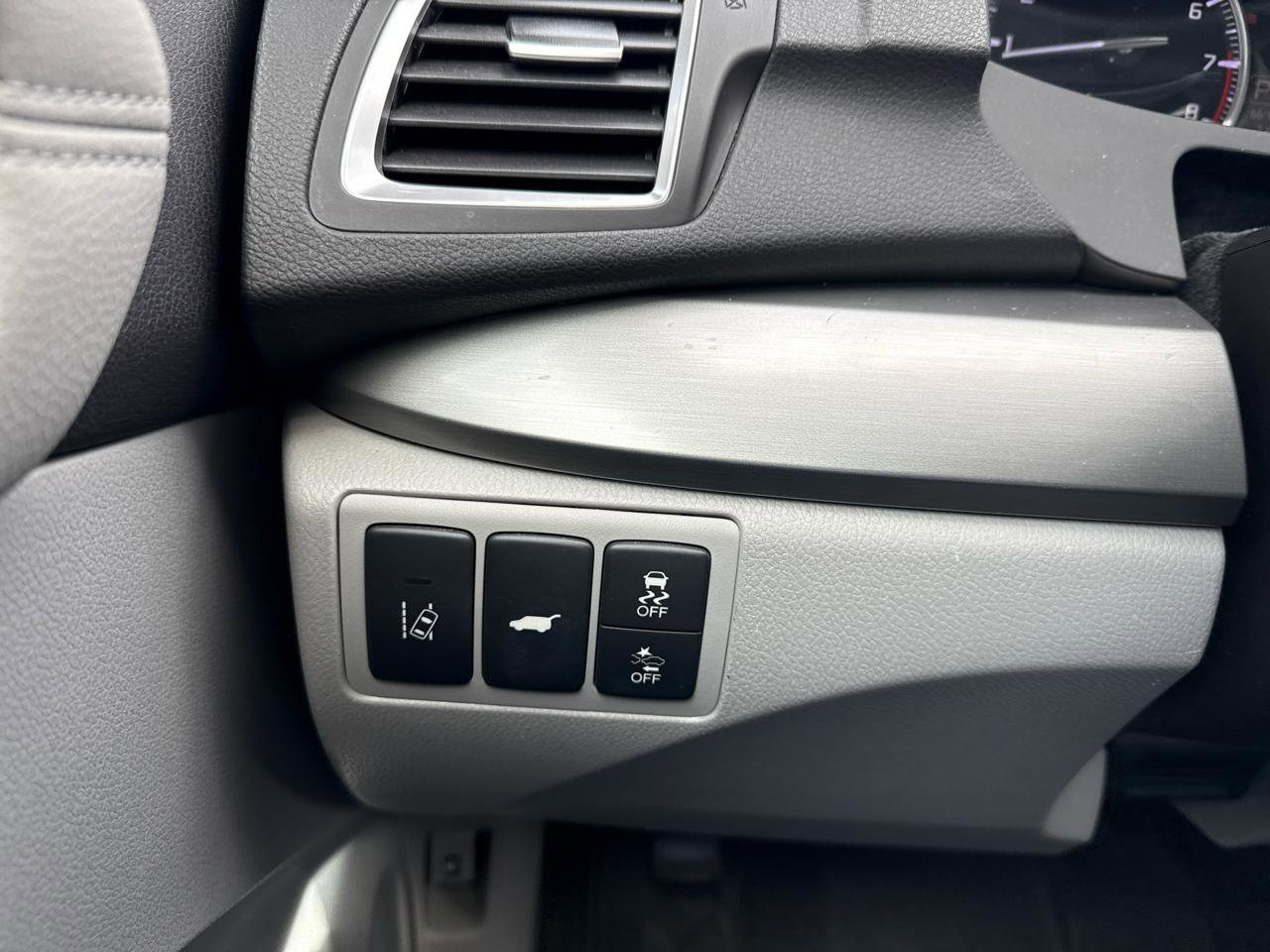 Used 2016 Acura RDX FWD w/ Technology Package image 24