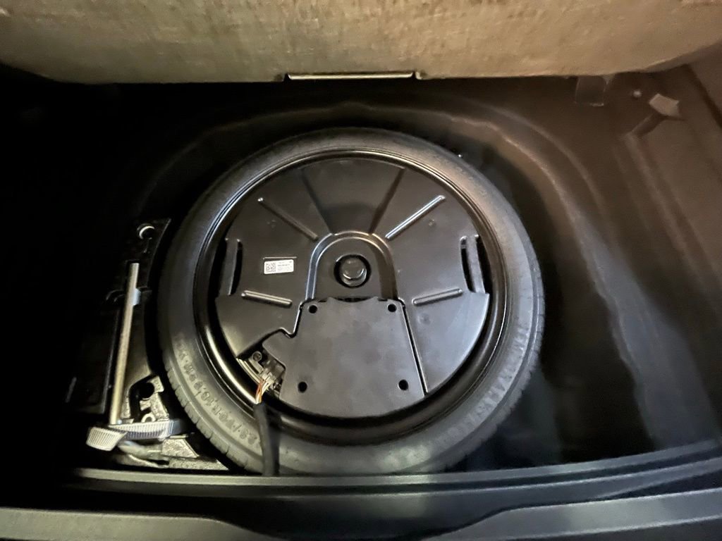 Certified 2024 Volkswagen GTI Autobahn image 29