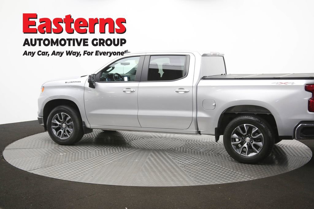 Used 2022 Chevrolet Silverado 1500 LT AWD/4WD image 64