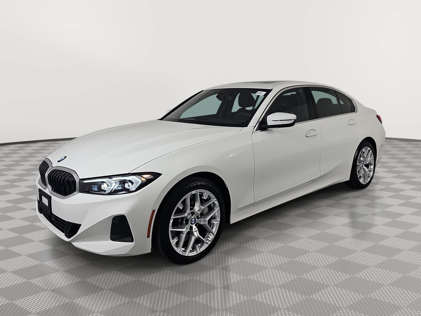 Used 2026 BMW 330i xDrive Sedan AWD/4WD image 4