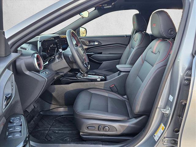 New 2026 Chevrolet Trax RS w/ Sunroof Package image 4
