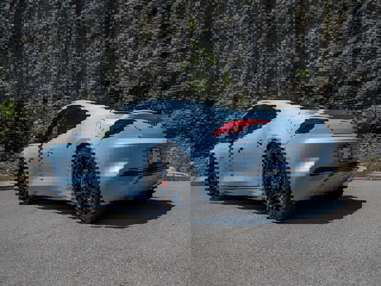 Used 2025 Karma Revero Luxury image 98