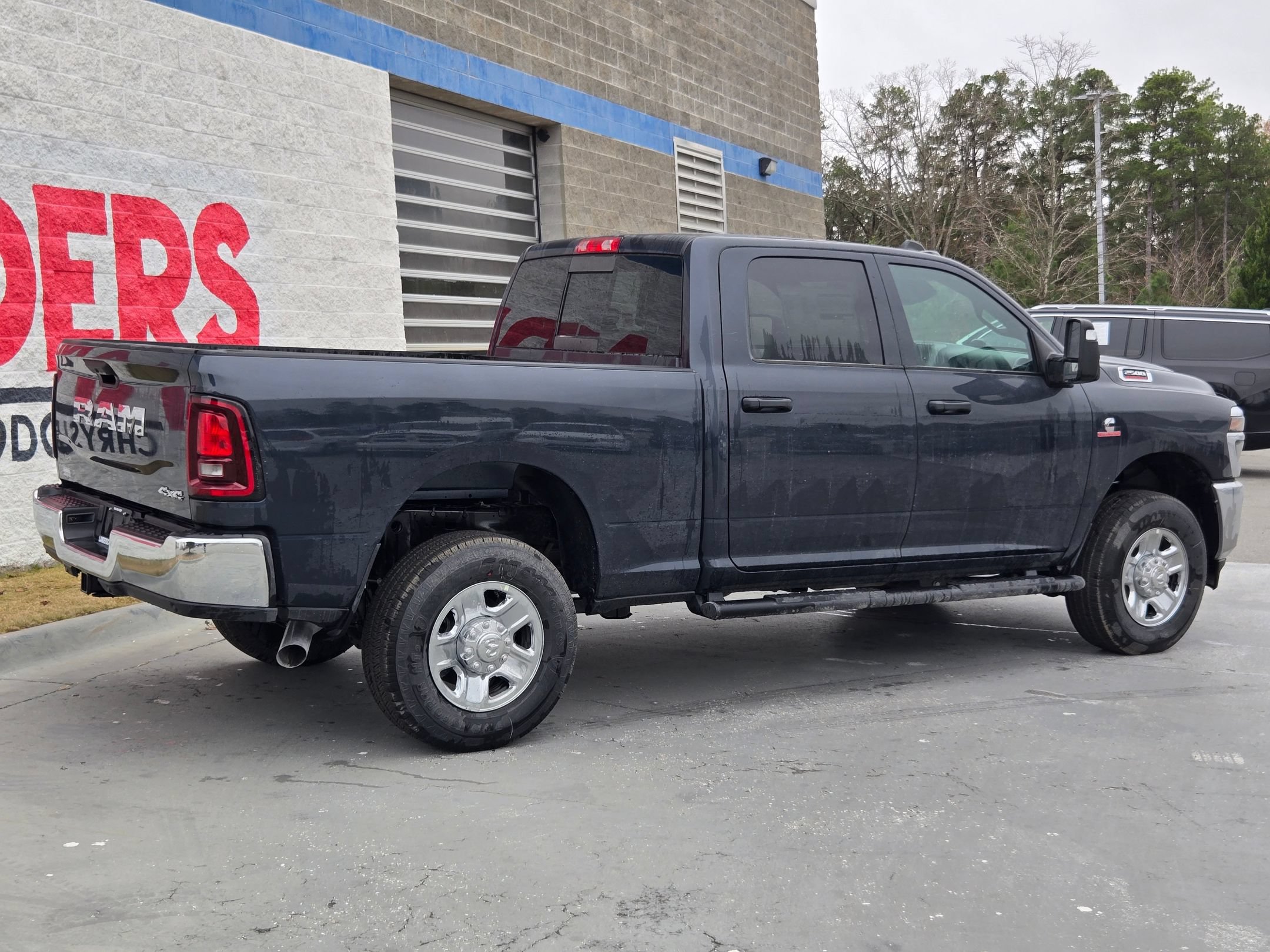 New 2026 RAM 2500 Tradesman AWD/4WD image 7