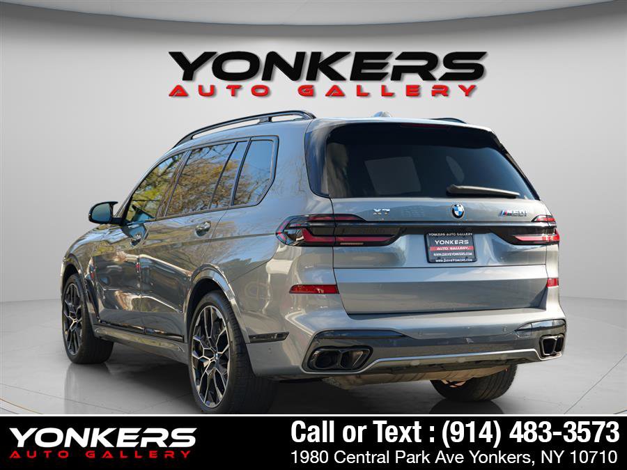 Used 2024 BMW X7 M60i w/ Executive Package image 7